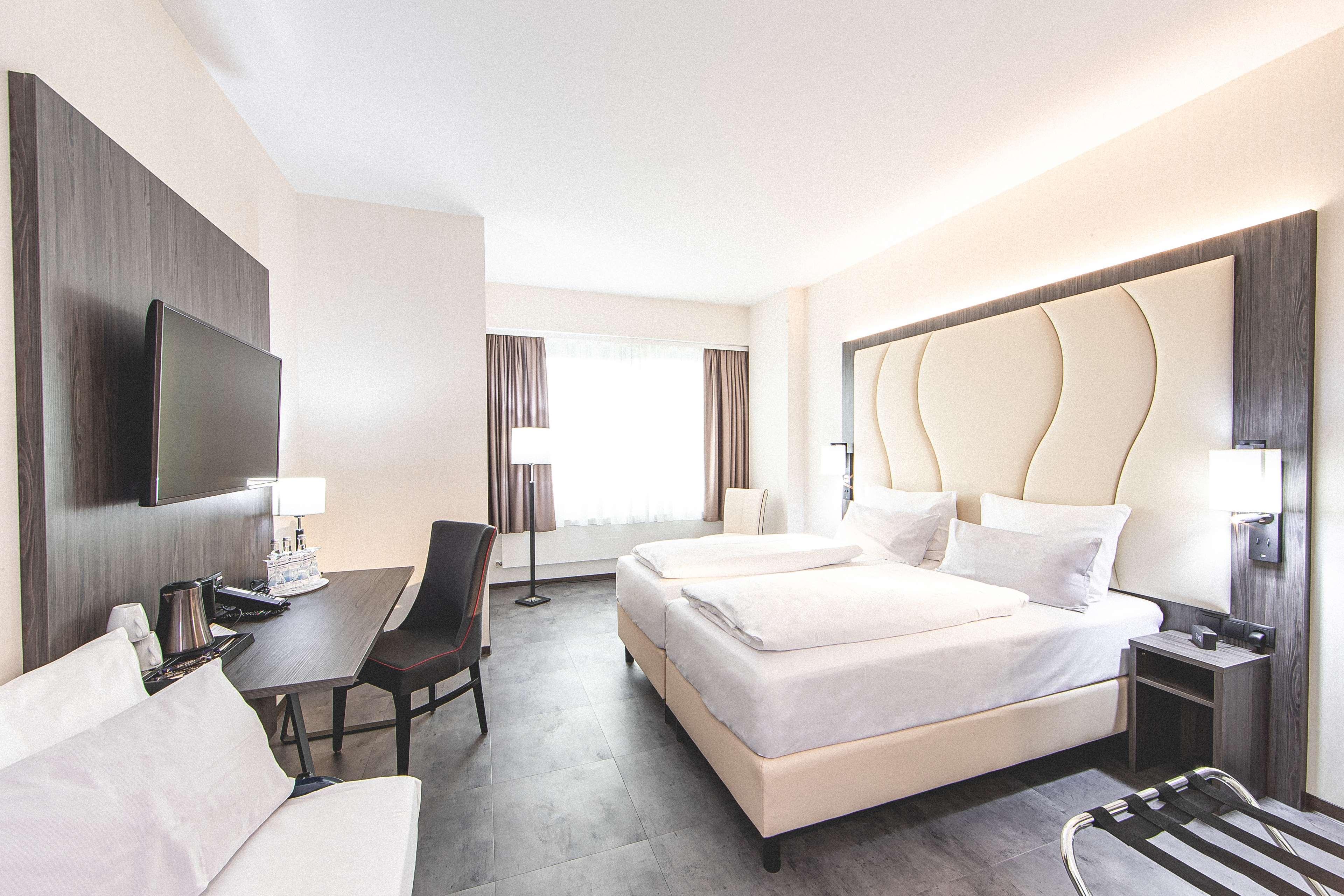 Best Western Plaza Hotel מאנהיים מראה חיצוני תמונה